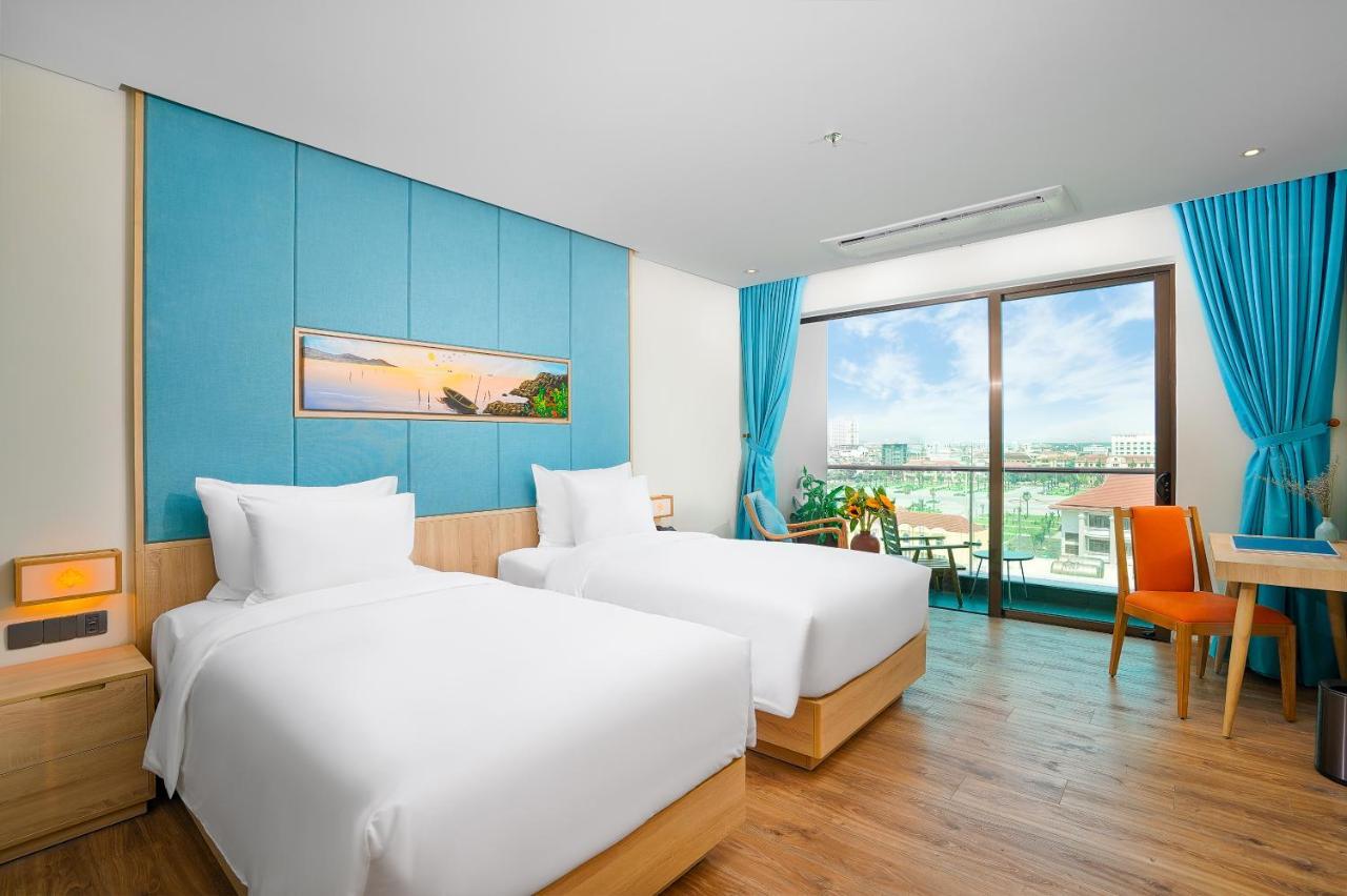 Sala Grand Tuyhoa Hotel توي هوا المظهر الخارجي الصورة