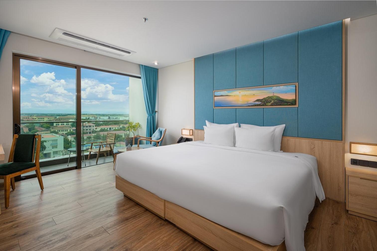 Sala Grand Tuyhoa Hotel توي هوا المظهر الخارجي الصورة